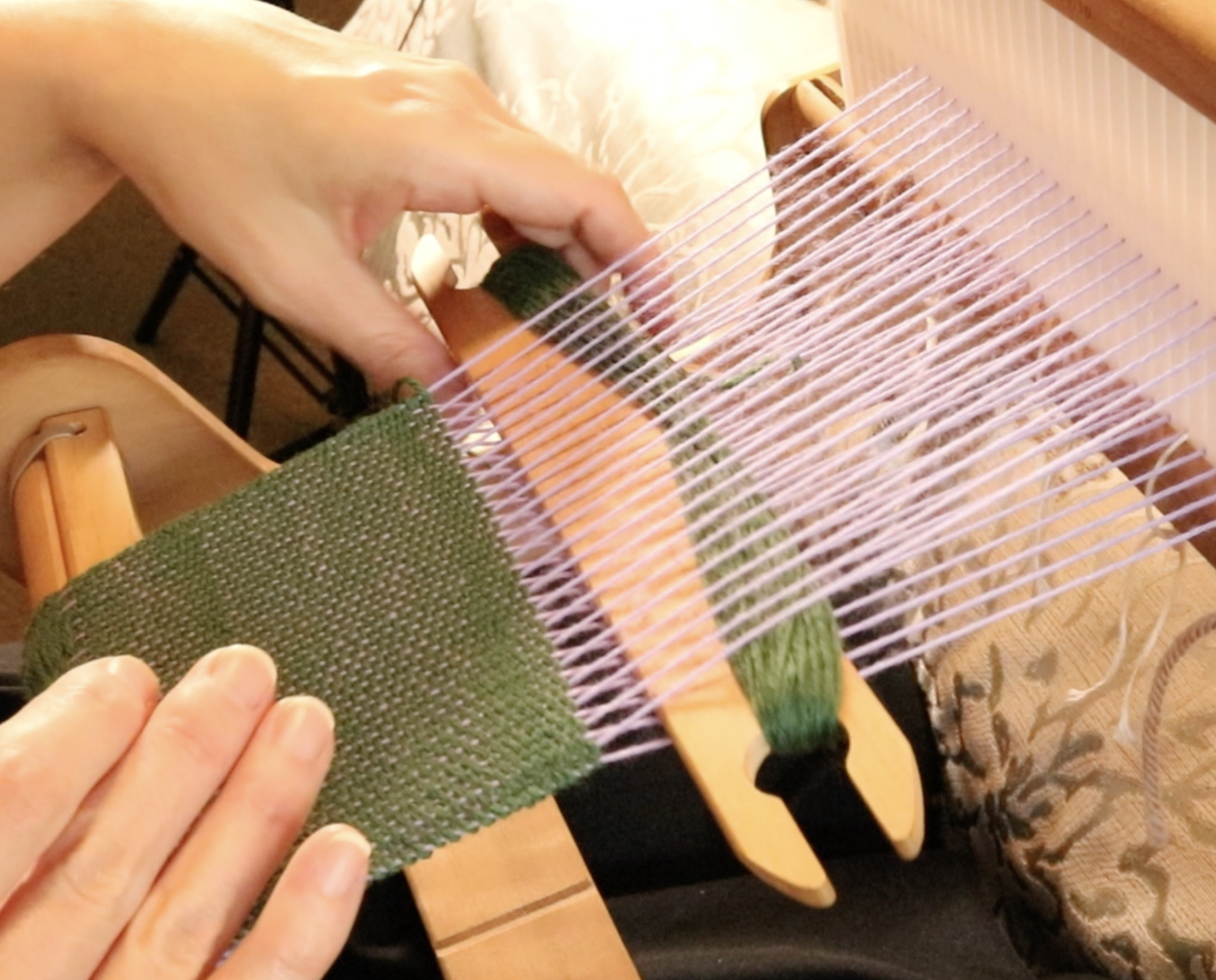How To Fix a Weaving Float or Skipped Warp Thread - Kelly Casanova ...