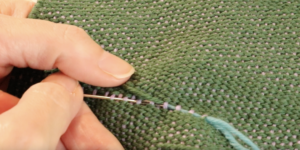 How To Fix a Weaving Float or Skipped Warp Thread - Kelly Casanova ...
