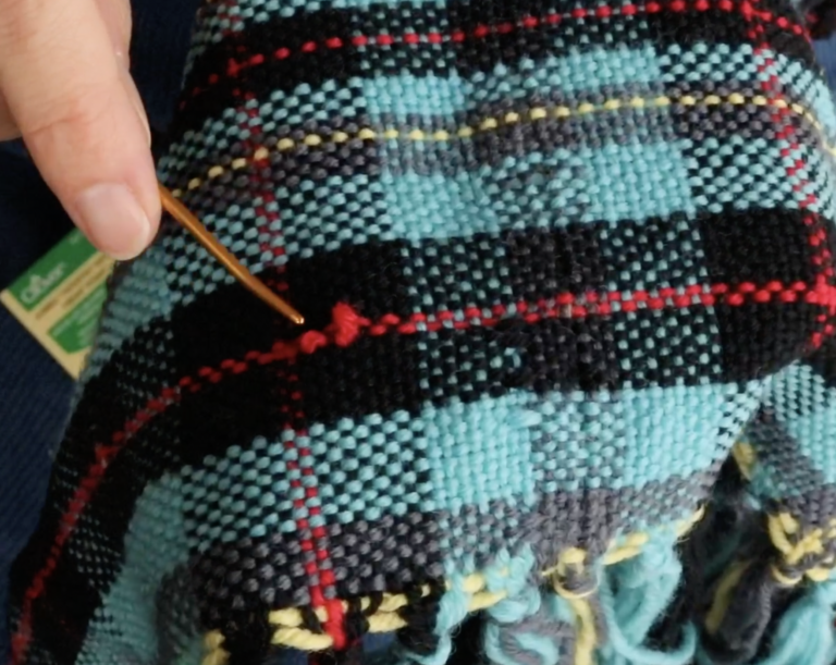 How to fix snags in your weaving!